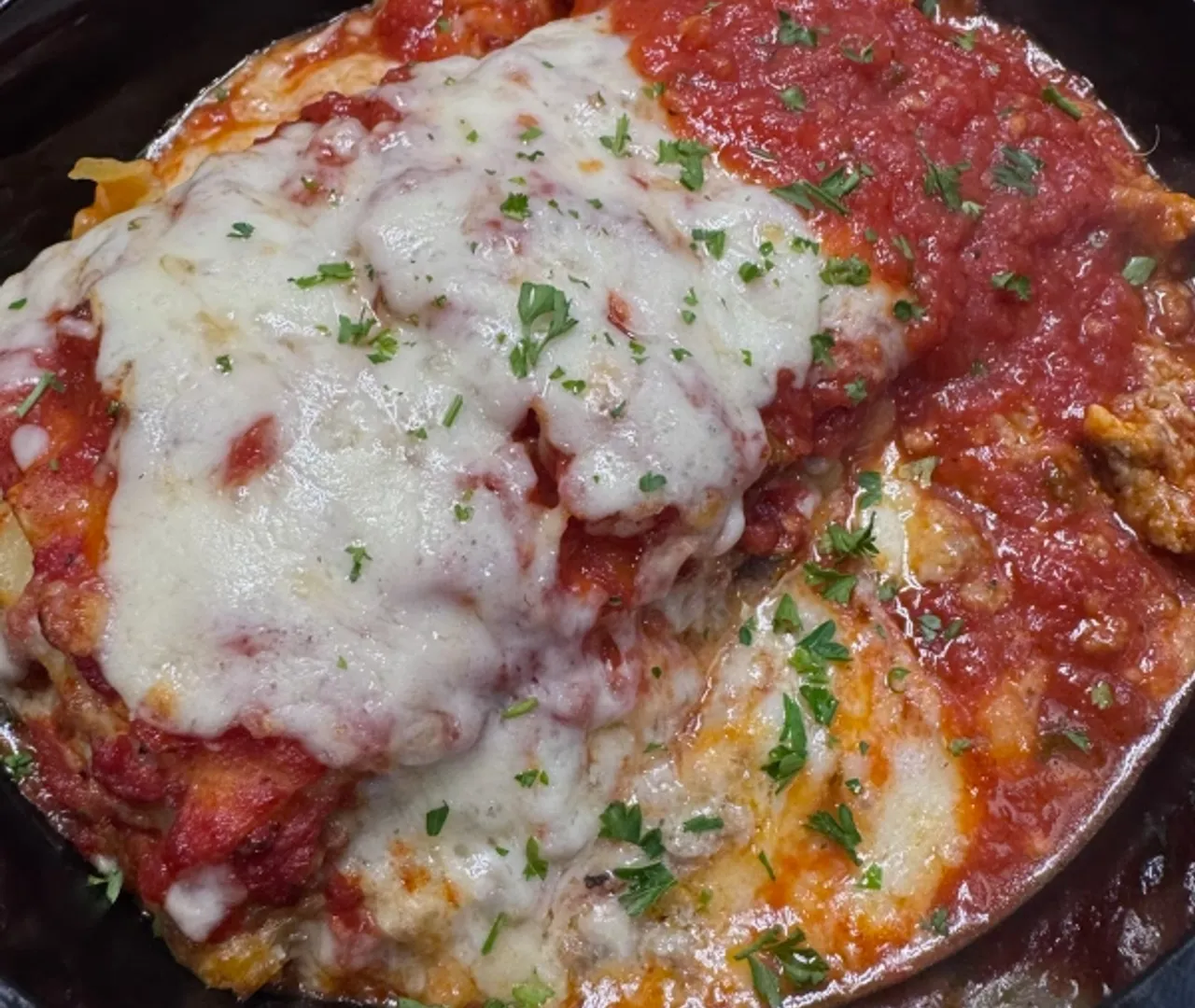 Feast Your Eyes on The Crust Pizzeria's Finest Cuisine - Gallery Image 4